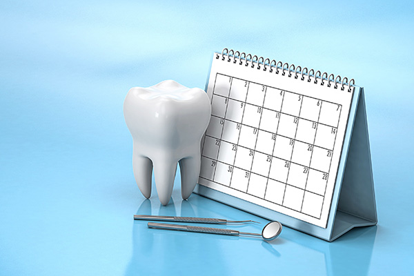 Should You Get an Oral Surgeon Referral From a General Dentist from Michael M. Bohn, DDS in Fresno, CA